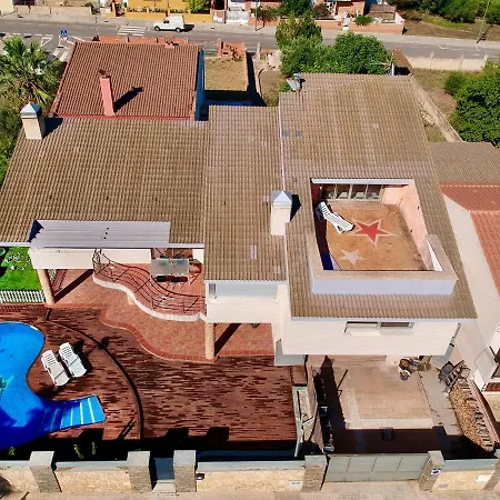 Luxury Rock Tirri Holiday home