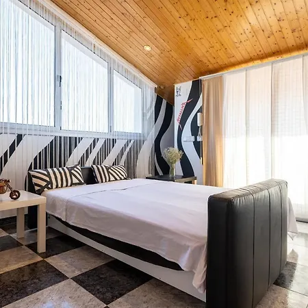 Holiday home Luxury Rock Tirri