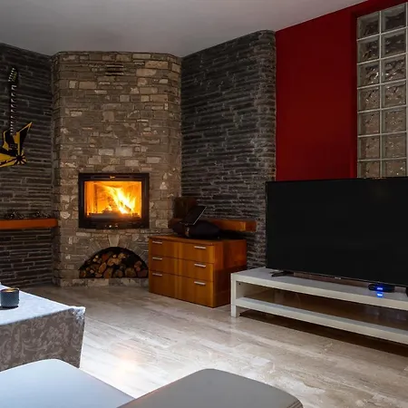 Luxury Rock Tirri * Reus