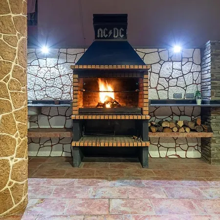 Luxury Rock Tirri Holiday home