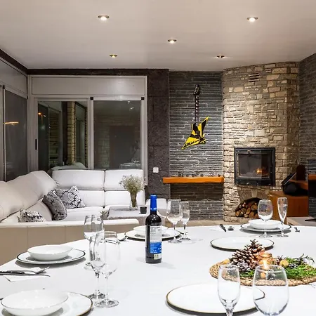Luxury Rock Tirri Holiday home Reus