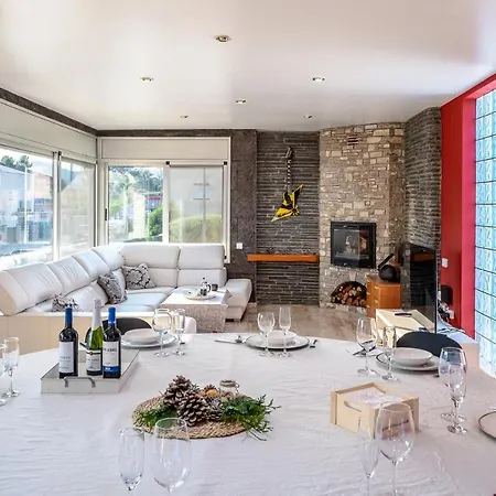 Luxury Rock Tirri Holiday home Reus