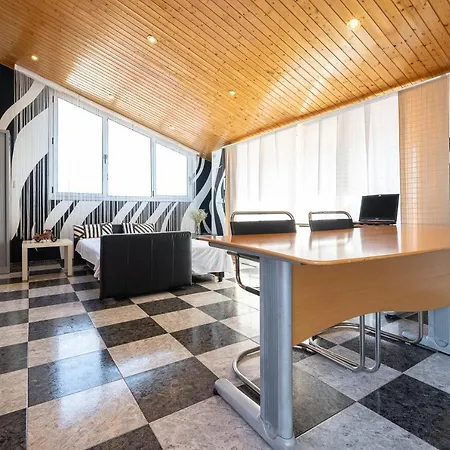 Luxury Rock Tirri Reus