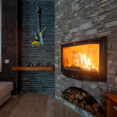 Luxury Rock Tirri Holiday home